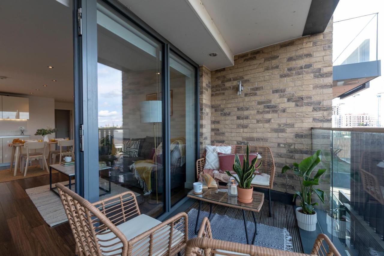 Modern Luxe Apt Just 10 Mins From Tower Bridge! Easy Access To Tube And Bus London Kültér fotó